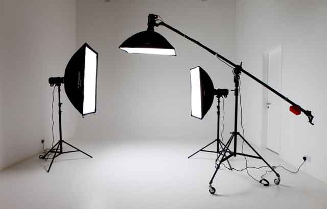 آشنایی با تجهیزات آتلیه عکاسی