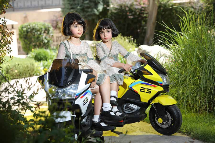 عکس خیابانی کودک