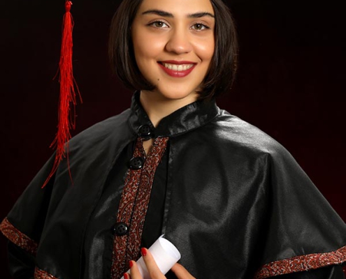 geaduation 4 عکاسی فارغ التحصیلی در آتلیه