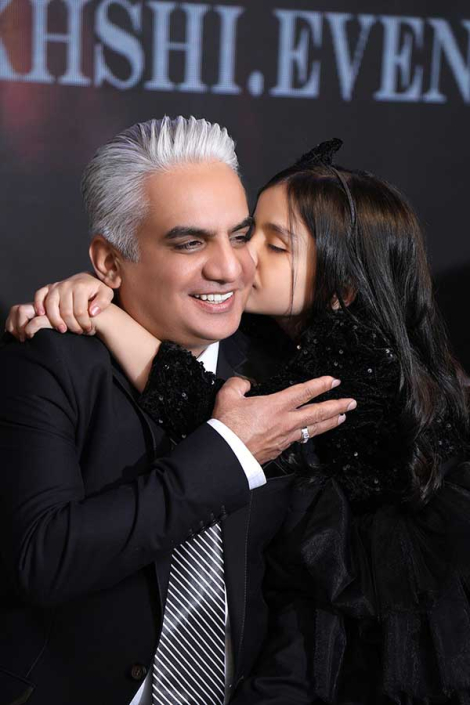 3 (8) عکاسی خانوادگی پدر و دختر