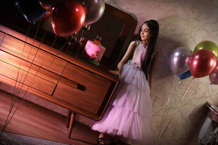 عکاسی تولد با نورپردازی خاص