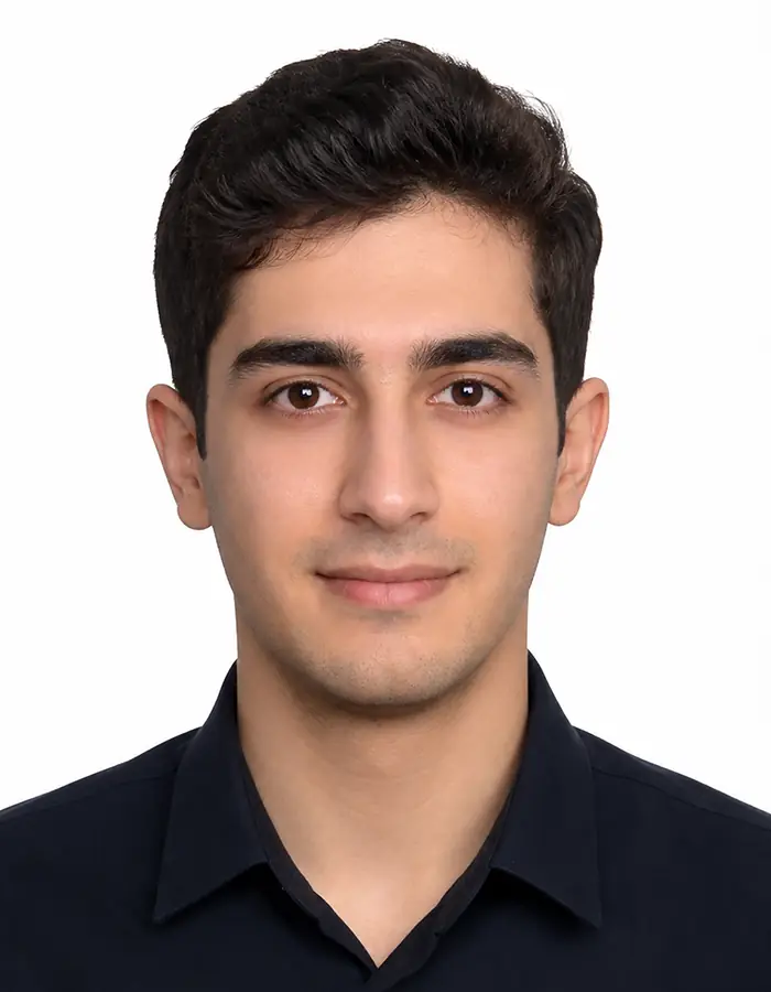 نمونه عکس کارت دانشجویی با پس زمینه ساده